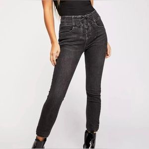 WE THE FREE FREE PEOPLE CURVY LACE UP JEANS